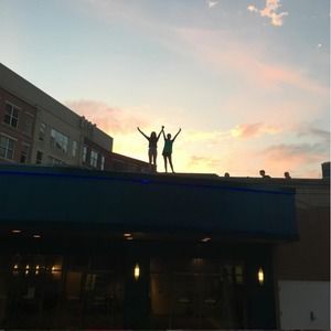 Meet your Posher, Lauren